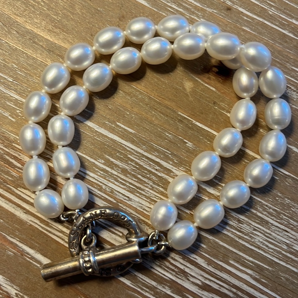 Slane and Slane Silver Pearl Toggle Bracelet - Picture 3 of 4